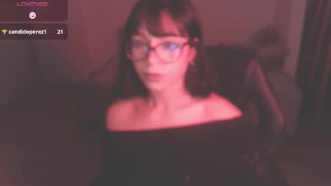 Snapshot of modjo_ chatting on 12.19.24 Modjo online show from 12.19.24