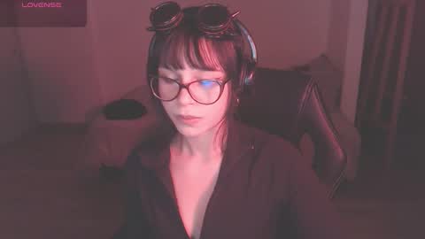 Snapshot of modjo_ chatting on 12.20.24 Modjo online show from 12.20.24