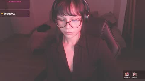 Snapshot of modjo_ chatting on 12.29.24 Modjo online show from 12.29.24