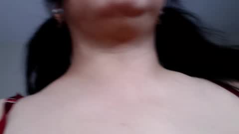 Molly online show from 04.17.26