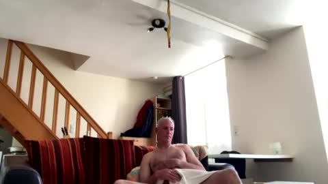 moi10414 online show from 06.12.26