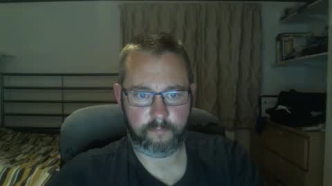 Snapshot of moistfalafel chatting on 09.18.25 Jode online show from 09.18.25