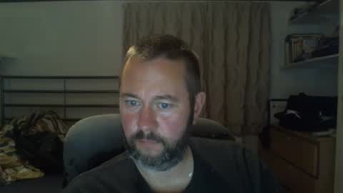 Snapshot of moistfalafel chatting on 09.19.25 Jode online show from 09.19.25