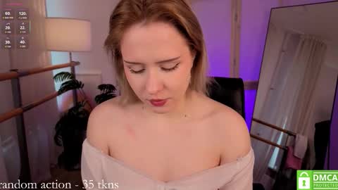 Snapshot of mol_l_y chatting on 02.26.26 Molly online show from 02.26.26