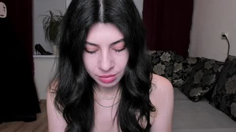 Snapshot of molaganna chatting on 02.05.25 molaganna online show from 02.05.25