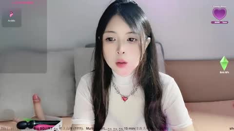 Snapshot of moli666 chatting on 09.16.25 Alice online show from 09.16.25