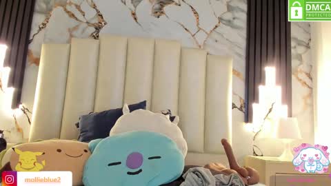 Hey Guys  Im Mollie online show from 02.09.25