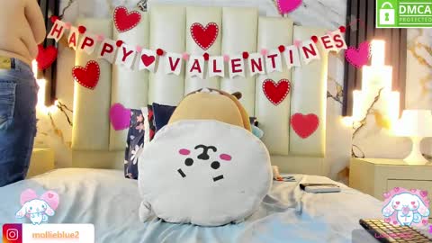 Hey Guys  Im Mollie online show from 02.14.25