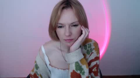 Snapshot of mollilove chatting on 05.29.26 mollilove online show from 05.29.26