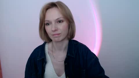 Snapshot of mollilove chatting on 06.08.26 mollilove online show from 06.08.26