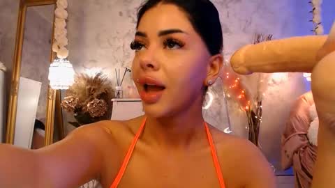 Snapshot of mollistone chatting on 11.14.25 Moly online show from 11.14.25