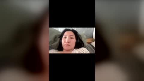 Snapshot of molly242424 chatting on 03.23.26 molly242424 online show from 03.23.26