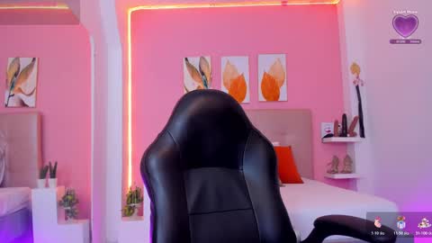    online show from 10.20.25