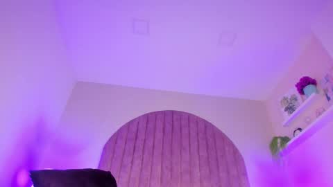 Molly Jackson online show from 02.26.25