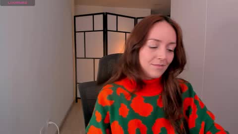   MOLLY   online show from 03.16.26