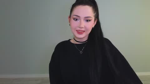 molly_millerr online show from 07.07.26