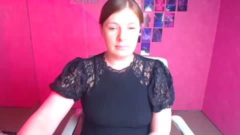Molly online show from 05.21.26