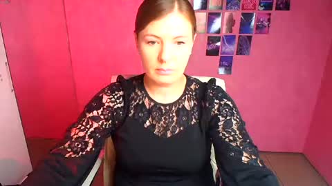 Snapshot of molly_mis chatting on 07.30.26 Molly online show from 07.30.26