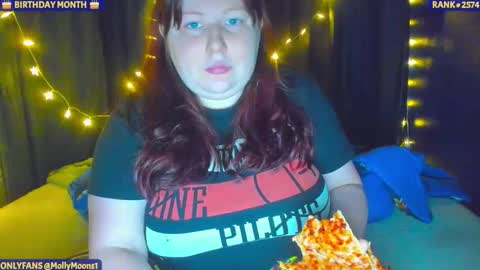 molly_moons online show from 12.13.25