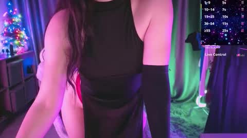 Molly online show from 12.20.25