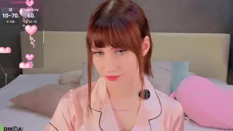 Snapshot of molly_rougge chatting on 11.07.25 Molly online show from 11.07.25