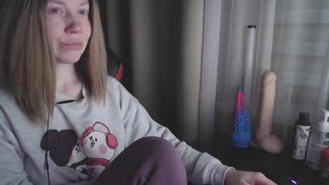 I have new photos come and see with love Molly online show from 02.10.25