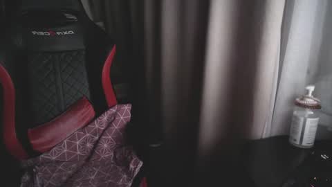 I have new photos come and see with love Molly online show from 10.14.25