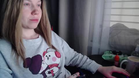 I have new photos come and see with love Molly online show from 11.10.25