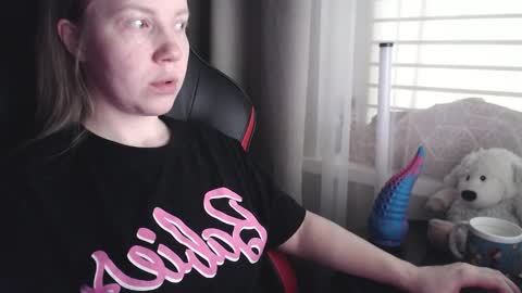 I have new photos come and see with love Molly online show from 01.18.26