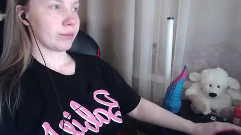 I have new photos come and see with love Molly online show from 02.03.26