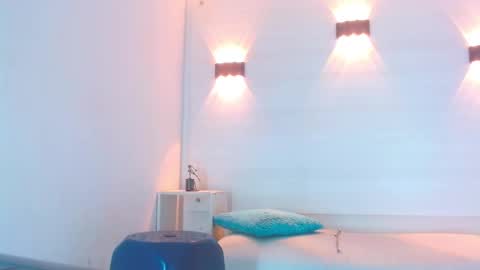 Molly Spears online show from 02.25.25