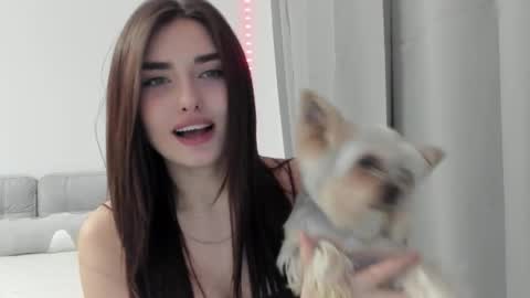 Molly online show from 02.16.26