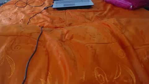 Snapshot of mollyandbra chatting on 03.06.25 Molly And Brad online show from 03.06.25