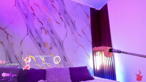 New girl Emily Valentina  Michelle online show from 04.21.26