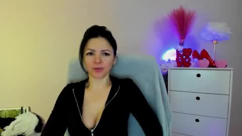 Molly online show from 03.25.26