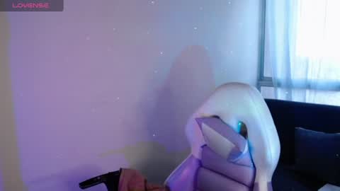 Molly  online show from 07.22.26