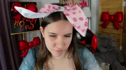 Snapshot of mollysmiawko chatting on 02.28.26 mollysmiawko online show from 02.28.26