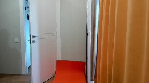 AngelMomm online show from 09.18.25