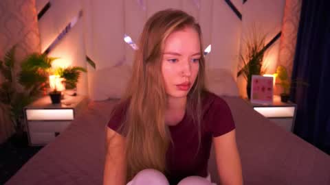 Snapshot of mollyymayy chatting on 01.15.26 mollyymayy online show from 01.15.26