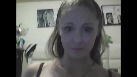 Snapshot of mommabearanpoppabear850 chatting on 09.11.25 mommabearanpoppabear850 online show from 09.11.25