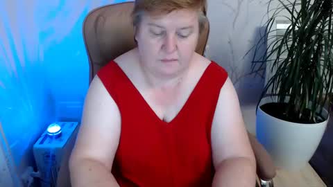 Mommy99X online show from 12.08.24