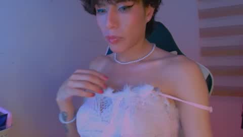Snapshot of mommyandmartinvelvelt chatting on 06.14.26 mommyandmartinvelvelt online show from 06.14.26