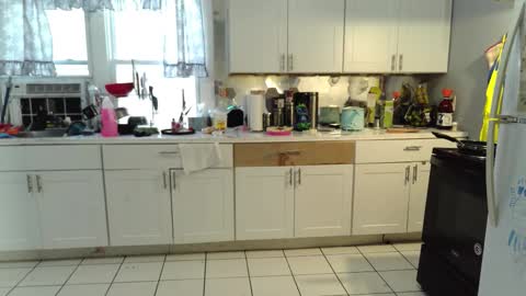 Mommy bubbles online show from 02.08.26