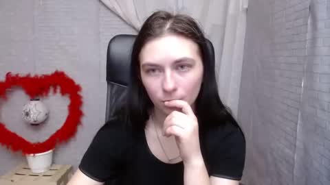 monakali online show from 02.13.25