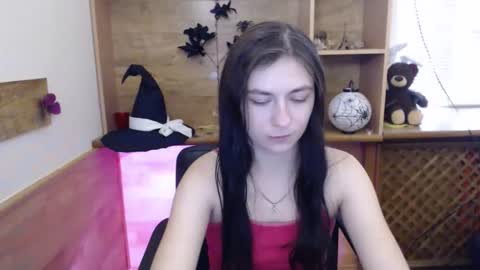 monakali online show from 11.13.25