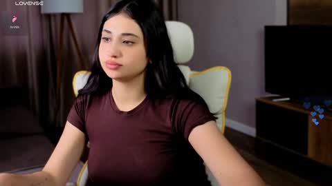 Snapshot of monarchbaby chatting on 07.17.26 Lana online show from 07.17.26
