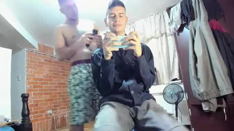 Snapshot of monarquia_ chatting on 12.07.24 nicolas online show from 12.07.24