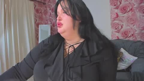 Snapshot of monasteel chatting on 02.26.25 Monica online show from 02.26.25