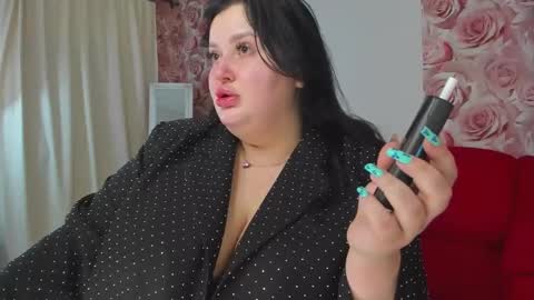 Snapshot of monasteel chatting on 03.10.25 Monica online show from 03.10.25