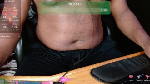 Snapshot of moneyshotxxx90 chatting on 01.07.25 MoneyshotXXX online show from 01.07.25